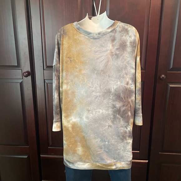 LOGO Lounge by Lori Goldstein Tie-Dye Brushed Jersey Sweatshirt - Picture 7 of 7